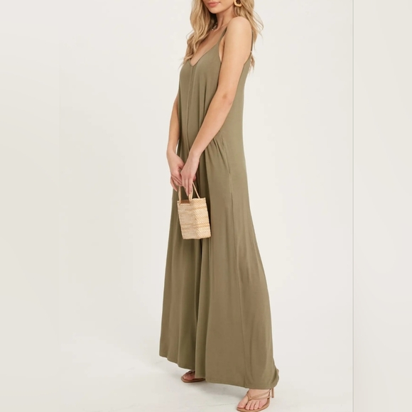 #01 FINAL PRICE 🛑L FABULOUS Criss-Cross Back Wide Leg Jumpsuit - Picture 15 of 16